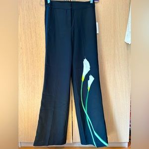 Victoria Beckham for target navy pants with flower and stripped legs size 6 NWT